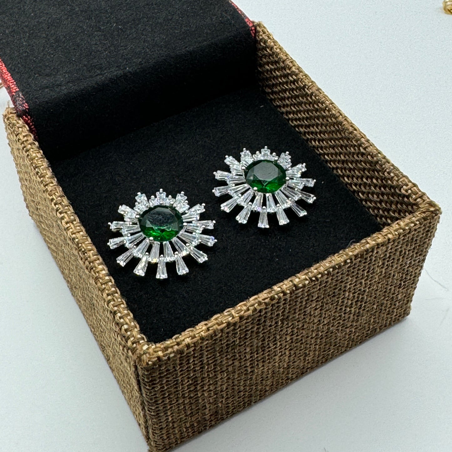 Sinag Emerald & Swarovski Crystal Earrings