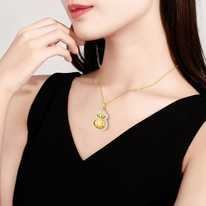 Feng Shui Necklace Sterling Silver Necklace with Hetian Jade Amulet Money Bag  Charm Pendant Necklace Vacation Jewelry for Women Gold Chain Choker  Talisman Attract Wealth Good Luck Necklace pendant : : Fashion